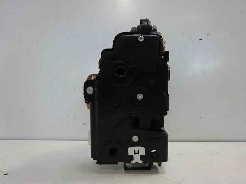Recambio de cerradura puerta trasera izquierda para volkswagen golf iv berlina (1j1) referencia OEM IAM 3B4839015A EZCVW003 CRDV
