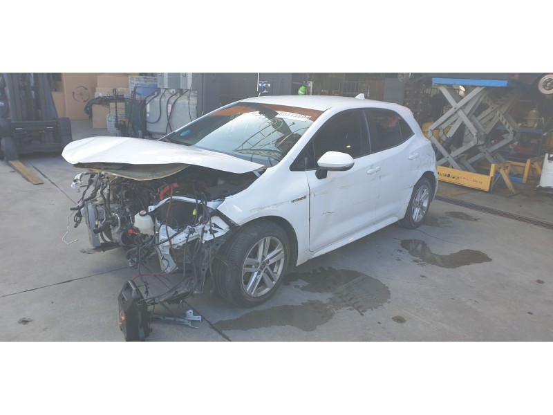 toyota corolla (e21) del año 2021