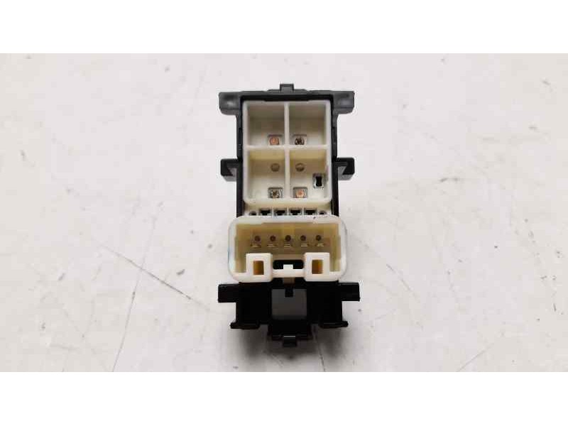 Recambio de mando elevalunas trasero derecho para toyota auris touring sports (e18) active referencia OEM IAM 8292U38  