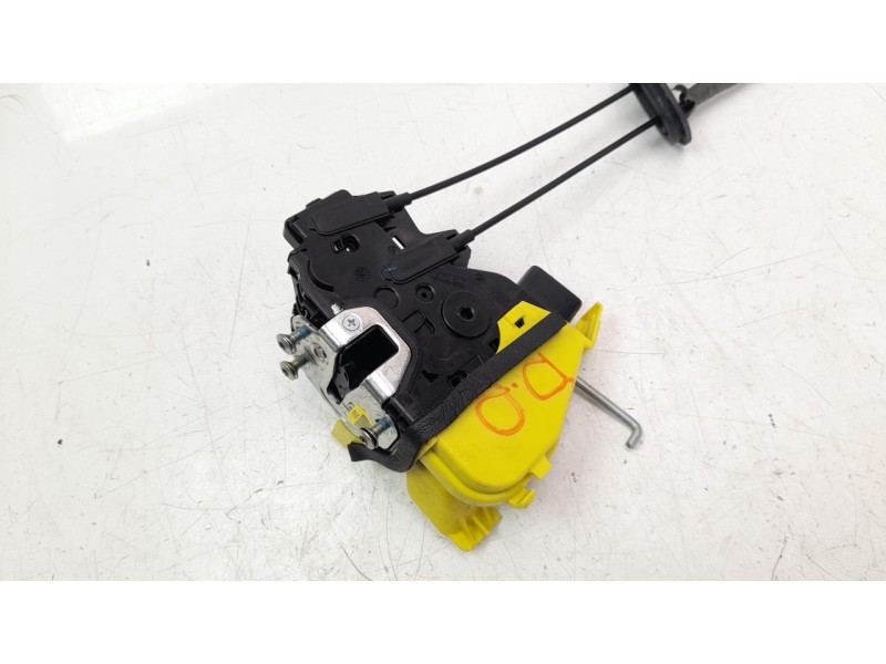 Recambio de cerradura puerta delantera derecha para kia niro referencia OEM IAM 81320G5010  