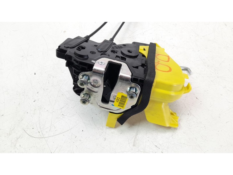 Recambio de cerradura puerta delantera derecha para kia niro referencia OEM IAM 81320G5010  