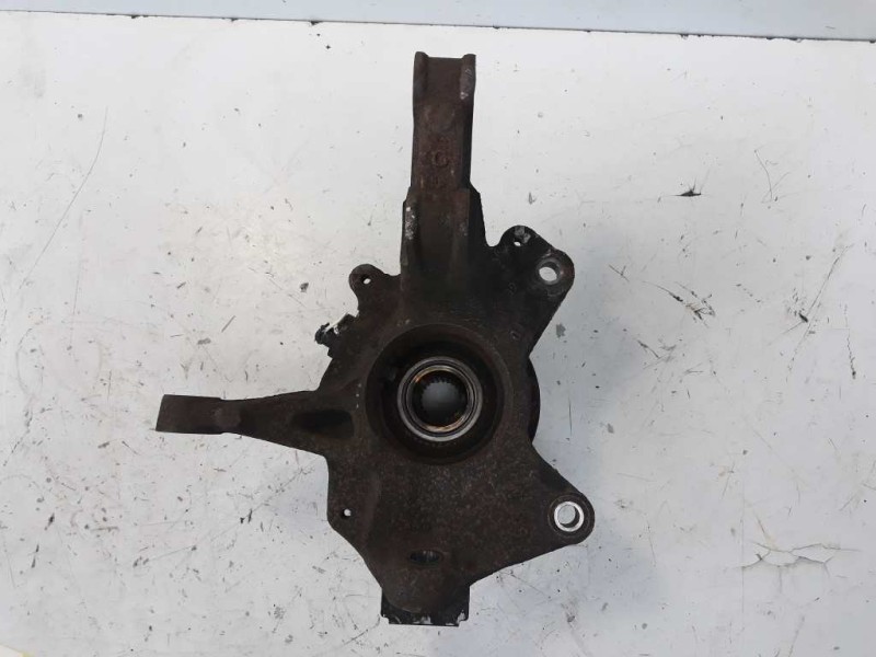 Recambio de mangueta delantera izquierda para renault megane iii berlina 5 p style referencia OEM IAM   