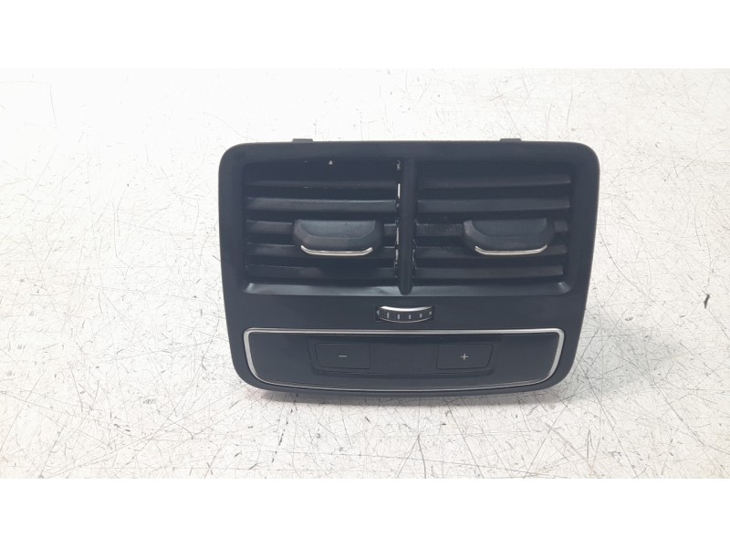 Recambio de aireador para audi a4 berlina (8wc) 35 tdi s line referencia OEM IAM 8W0819203B  