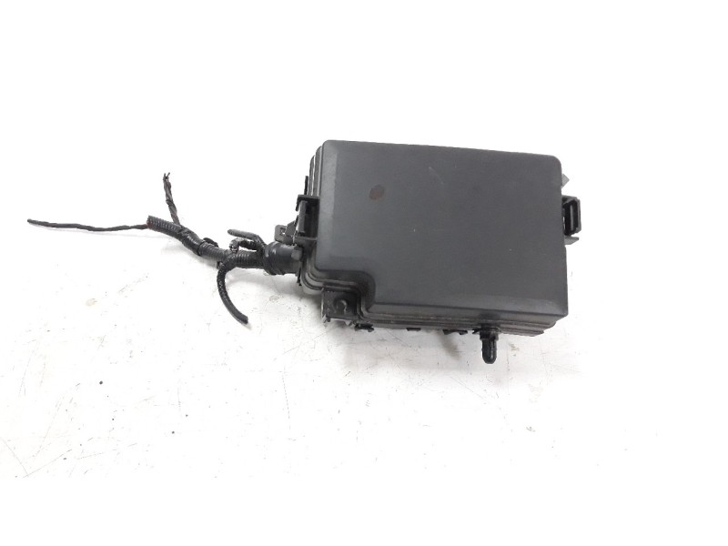 Recambio de caja reles / fusibles para kia xceed 1.0 tgdi cat referencia OEM IAM 91260J7AS0  
