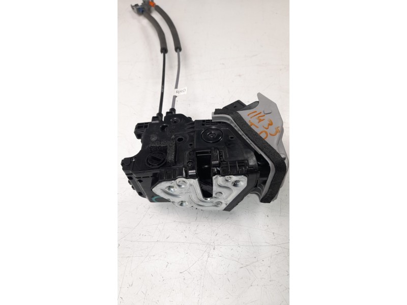 Recambio de cerradura puerta trasera derecha para hyundai kona 1.0 tgdi cat referencia OEM IAM 81420J9000  