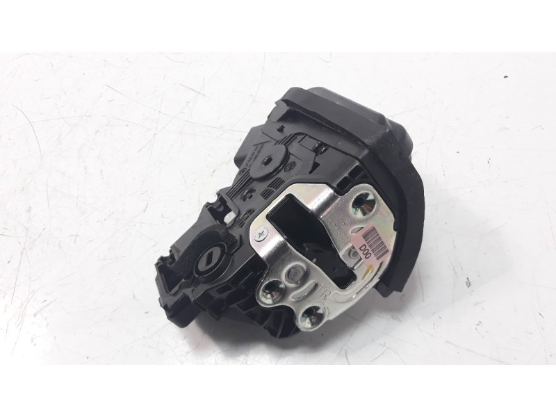 Recambio de cerradura puerta trasera derecha para kia niro referencia OEM IAM 81420G5000  