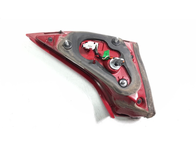 Recambio de piloto trasero derecho interior para hyundai ioniq referencia OEM IAM 92404G2100  