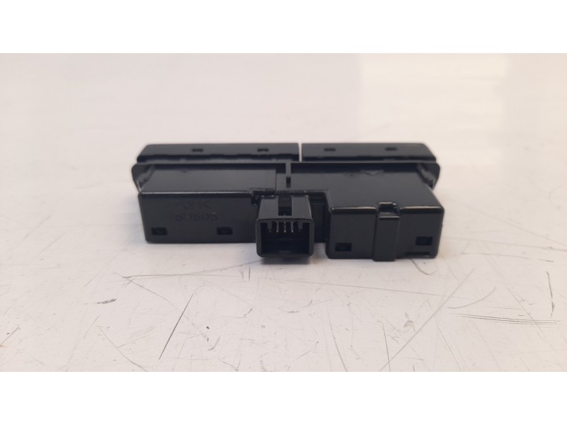 Recambio de warning para suzuki vitara 1.4 16v cat referencia OEM IAM 3743054P105PK  