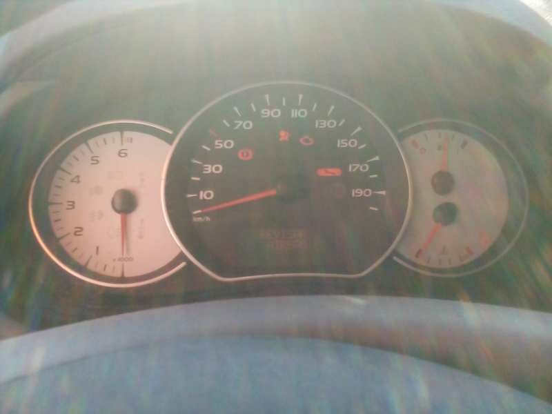 renault kangoo del año 2010