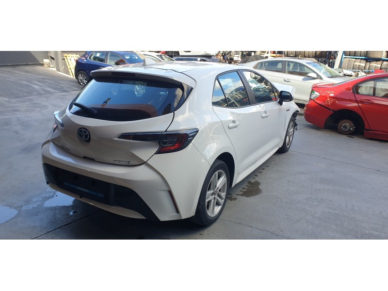 toyota corolla (e21) del año 2021