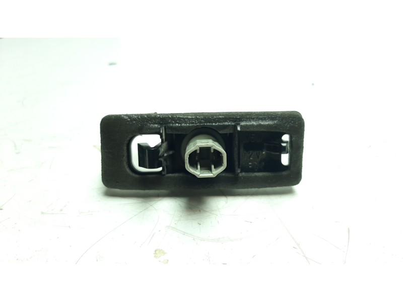 Recambio de piloto matricula para toyota rav 4 2.0 d-4d cat referencia OEM IAM A045053  