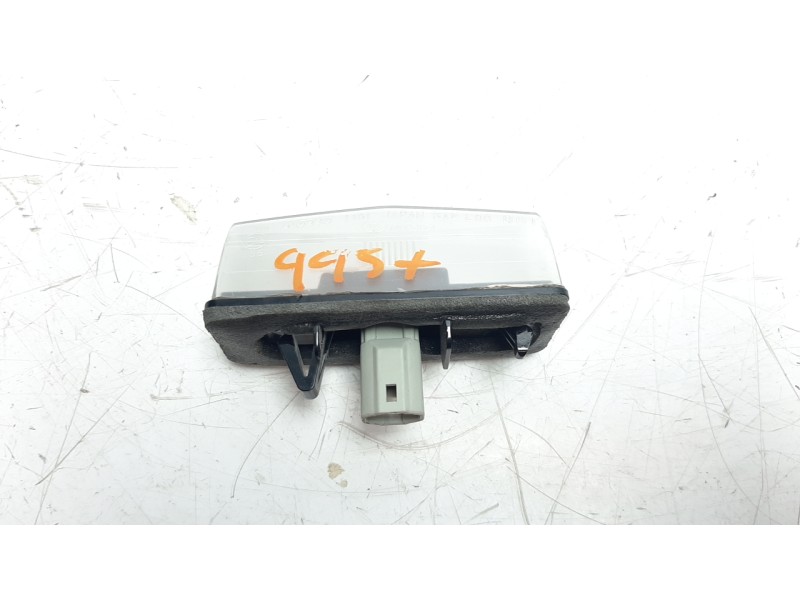 Recambio de piloto matricula para toyota rav 4 2.0 d-4d cat referencia OEM IAM A045053  