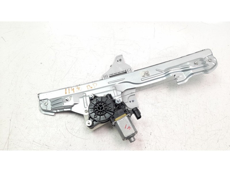 Recambio de elevalunas delantero derecho para hyundai kona 1.0 tgdi cat referencia OEM IAM 82402J9000  