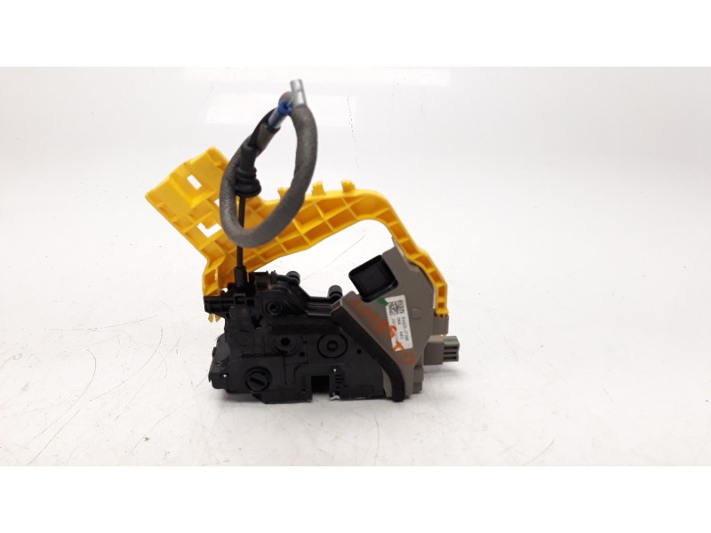 Recambio de cerradura puerta trasera derecha para kia xceed 1.0 tgdi cat referencia OEM IAM 81420J7300  