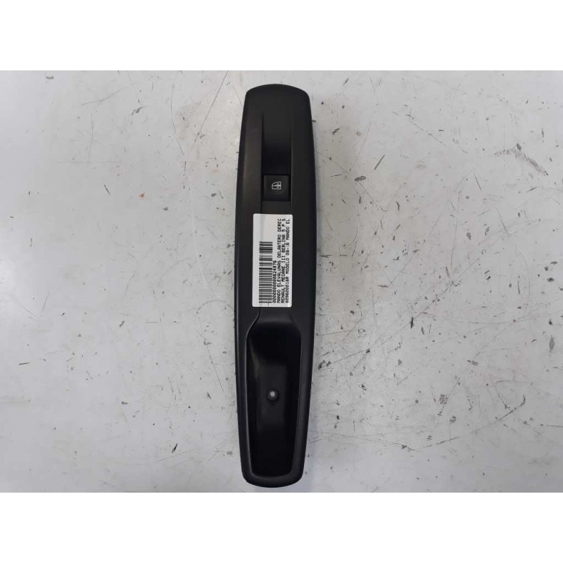 Recambio de mando elevalunas delantero derecho para renault megane iii berlina 5 p style referencia OEM IAM 809600018R  
