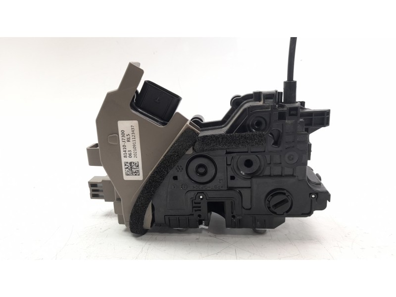 Recambio de cerradura puerta trasera izquierda para kia xceed 1.0 tgdi cat referencia OEM IAM 81410J7300  