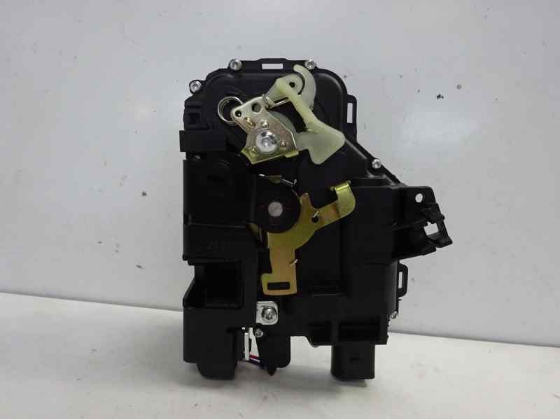 Recambio de cerradura puerta trasera izquierda para volkswagen golf iv berlina (1j1) referencia OEM IAM 3B4839015A EZCVW003 CRDV