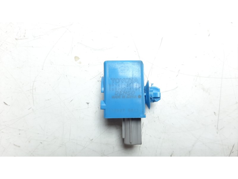 Recambio de rele para peugeot 208 1.6 16v hdi fap referencia OEM IAM 8974730040  
