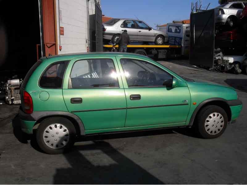 opel corsa b del año 1997