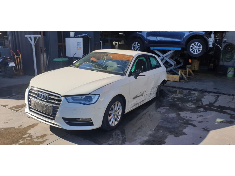 audi a3 sportback (8va) del año 2014