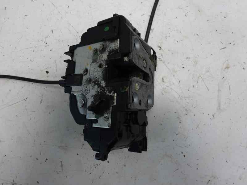 Recambio de cerradura puerta trasera derecha para renault megane iii berlina 5 p style referencia OEM IAM   