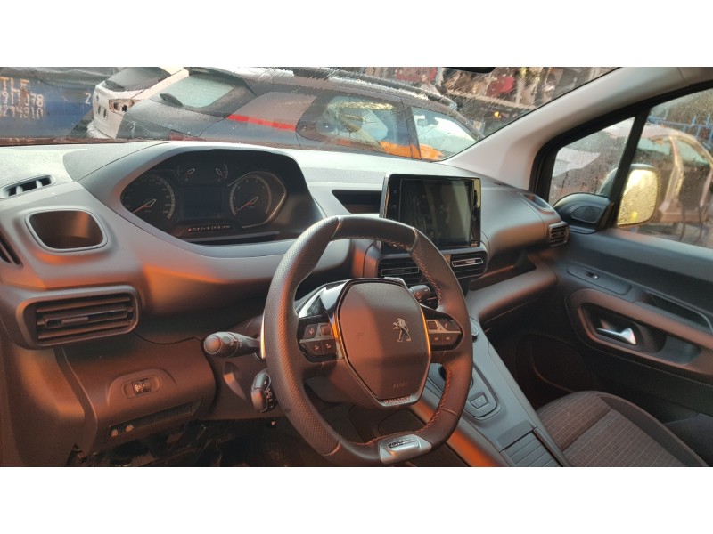 peugeot rifter del año 2020