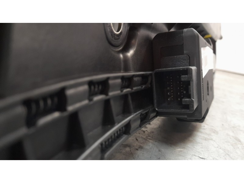 Recambio de techo electrico para hyundai ioniq referencia OEM IAM 81620G2000  