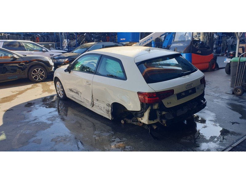 audi a3 sportback (8va) del año 2014