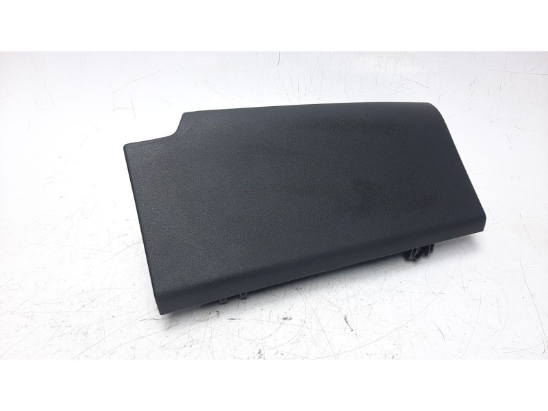 Recambio de guantera para kia niro referencia OEM IAM 84510G5010  