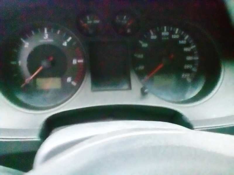 seat ibiza (6l1) del año 2005