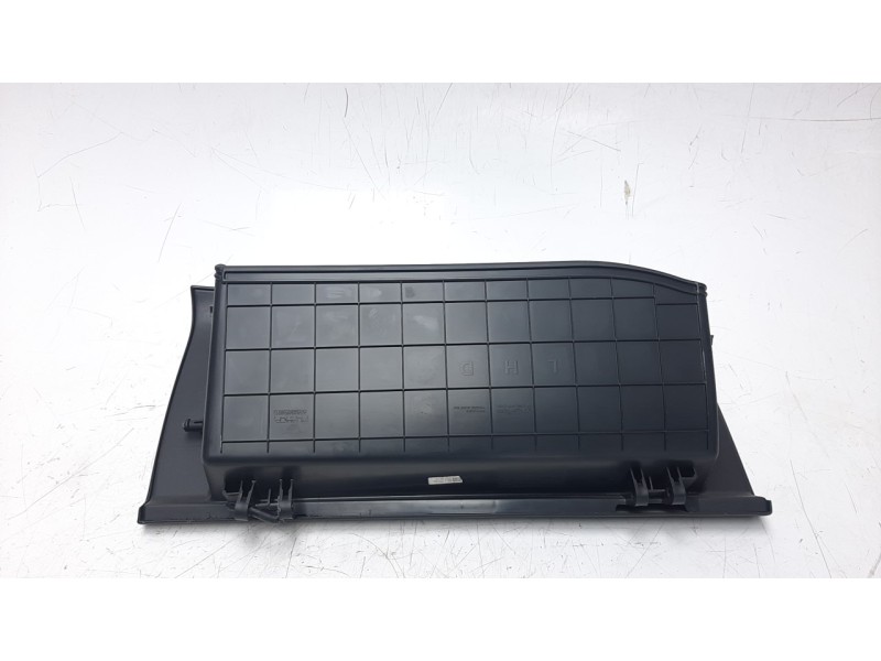 Recambio de guantera para kia niro referencia OEM IAM 84510G5010  