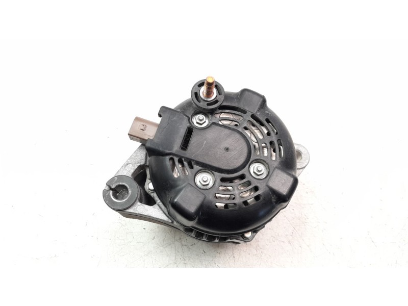 Recambio de alternador para jeep compass ii 1.4 m-air cat referencia OEM IAM 56029784AA  