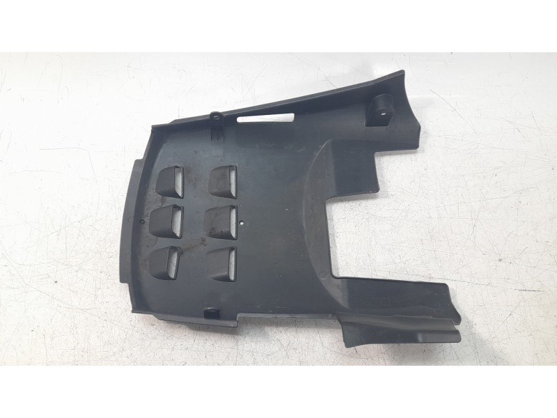 Recambio de cubrecarter para kymco agility 50/125 referencia OEM IAM 64310LFC2E11N1R  