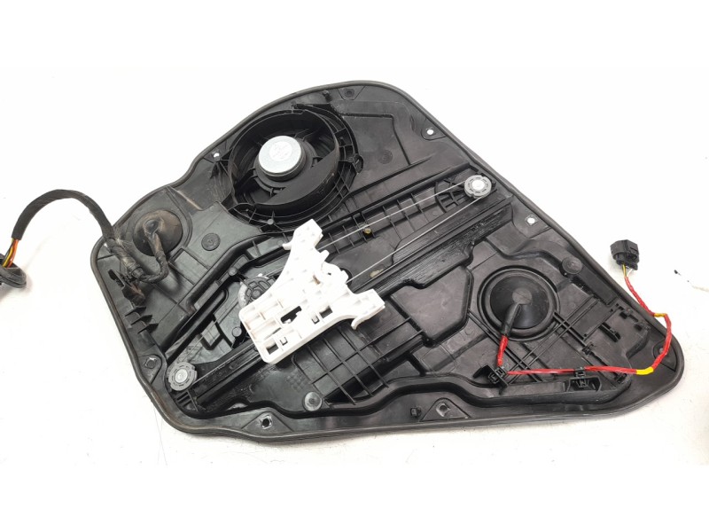 Recambio de elevalunas trasero izquierdo para kia xceed 1.0 tgdi cat referencia OEM IAM 83470J7300  