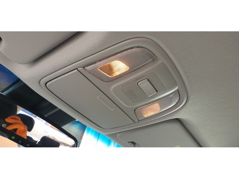 Recambio de luz interior para kia niro referencia OEM IAM 92800D90XX  
