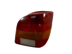 Recambio de piloto trasero derecho para ford fiesta berl./courier 1.4 cat (pt-e) referencia OEM IAM 7070864 16310322 