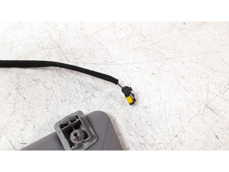 Recambio de parasol izquierdo para peugeot 607 (s1) básico referencia OEM IAM 4565680  