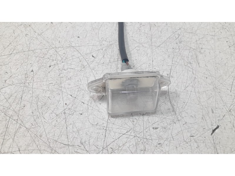 Recambio de piloto matricula para kymco agility 50/125 referencia OEM IAM 33720LEJ2E10  