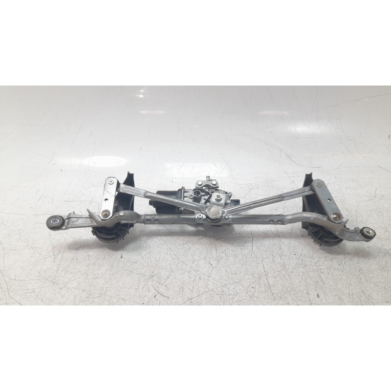 Recambio de motor limpia delantero para mazda cx-3 2.0 cat referencia OEM IAM DB2W67360A DB2W67340 