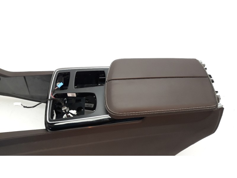 Recambio de apoyabrazos central para mercedes-benz clase gl (x166) referencia OEM IAM A16668041038Q69  