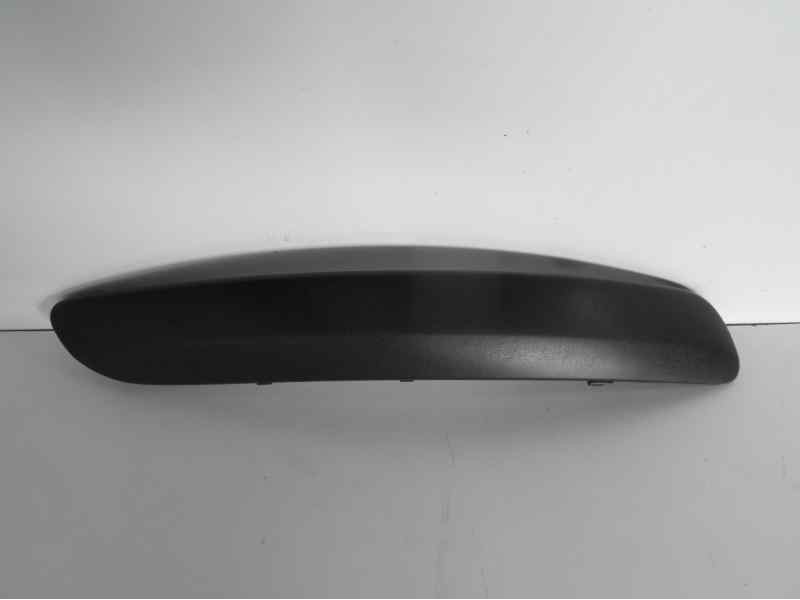 Recambio de molduras delanteras para volkswagen golf plus (5m1) referencia OEM IAM 5M08076569B9  VG0401243