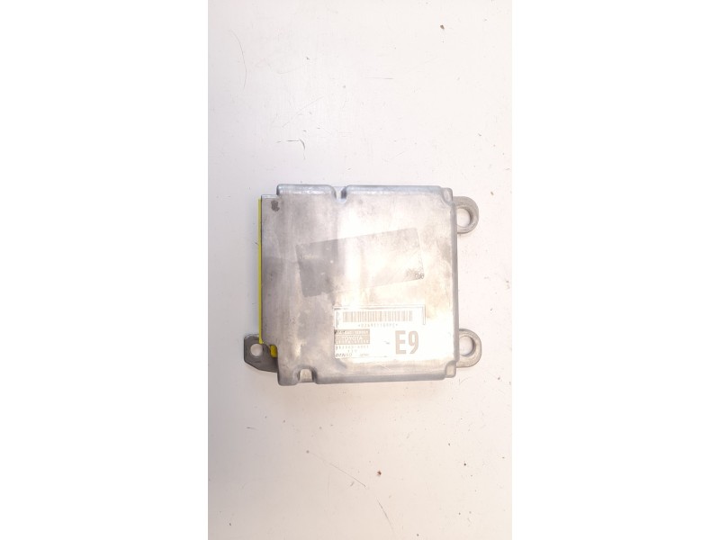Recambio de centralita airbag para toyota prius (nhw20) 1.5 cat referencia OEM IAM 8917047390 1523006951 