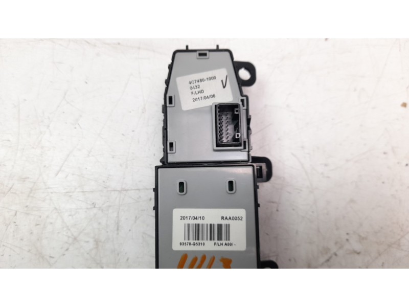 Recambio de mando elevalunas delantero izquierdo para kia niro referencia OEM IAM 93570G5310  