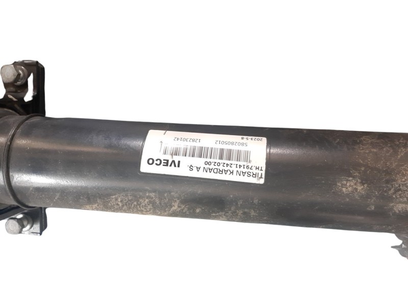 Recambio de transmision central para iveco daily furgón 2.3 diesel referencia OEM IAM 5802805012  