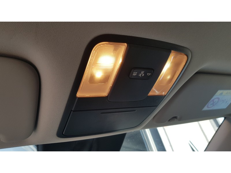 Recambio de luz interior para kia xceed 1.0 tgdi cat referencia OEM IAM 92800J7060WK  