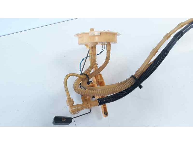 Recambio de bomba combustible para bmw serie 3 berlina (e90) 325d referencia OEM IAM 6763886 A2C53025289 A2C53025282