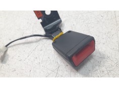 Recambio de enganche cinturon trasero izquierdo para kia rio (yb) 1.2 cat referencia OEM IAM ENGANCHE   2