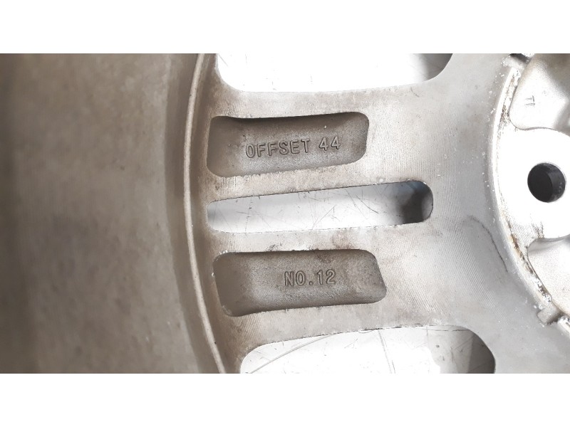 Recambio de llanta para hyundai kona 1.0 tgdi cat referencia OEM IAM 52910J9100  