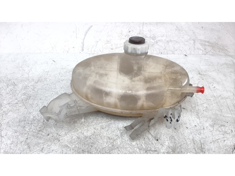 Recambio de deposito expansion para renault master ii phase 2 bus mini - bus 9 - plazas l1h1 referencia OEM IAM 8200199170 48580