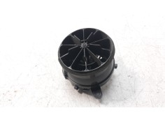 Recambio de rejilla aireadora para toyota auris 1.4 turbodiesel cat referencia OEM IAM 5556862280   2
